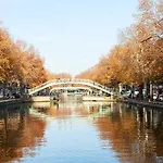 Beautiful Paris Flat At Canal St-Martin