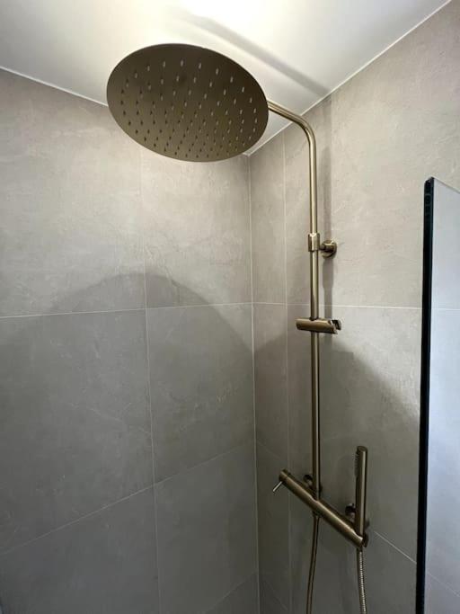 Beautiful Flat At Canal St-martin Apartment *